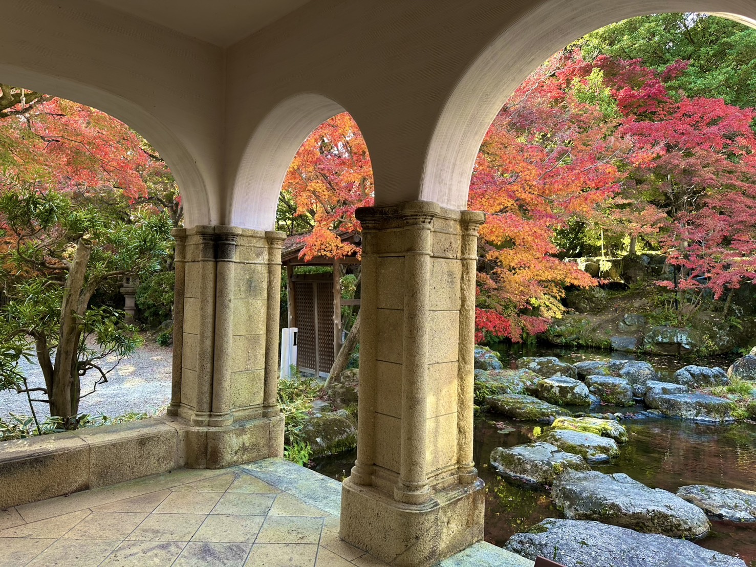 紅葉さんぽ 大山崎山荘美術館 Autumn leaves in a villa museum of art